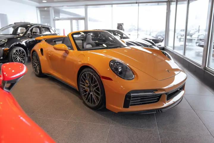 Porsche 911 Turbo S Convertible (992.1) painted in Bahama Yellow
