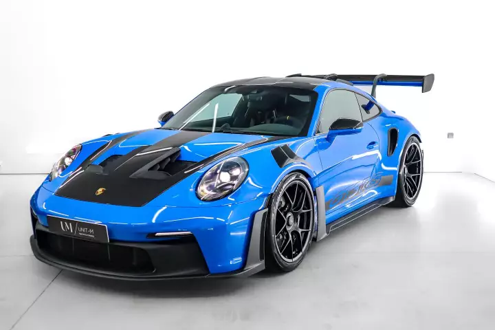 Porsche 911 GT3 RS (992.1) painted in Shark Blue
