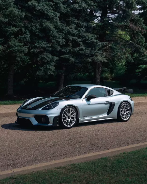 Porsche 718 Cayman GT4 RS (982) painted in Azzurro Thetys
