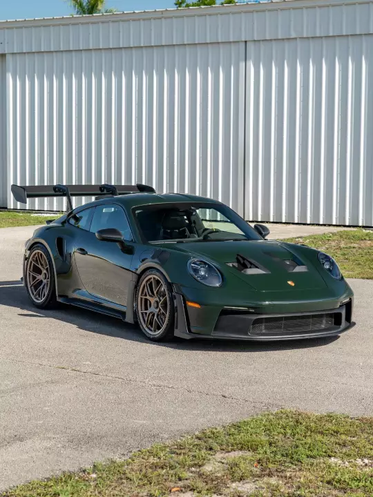 Porsche 911 GT3 RS (992.1) painted in Brewster Green