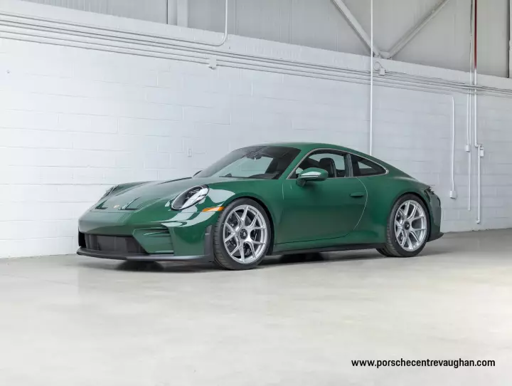 Porsche 911 GT3 Touring (992.2) painted in British Racing Green