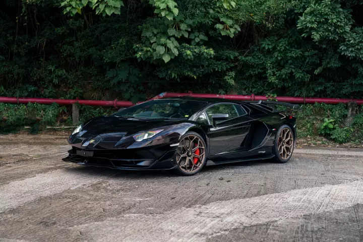 Lamborghini Aventador SVJ (LP770-4) painted in Nero Granatus