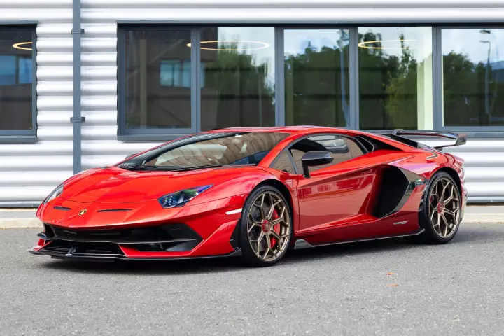 Lamborghini Aventador SVJ (LP770-4) painted in Rosso Bia