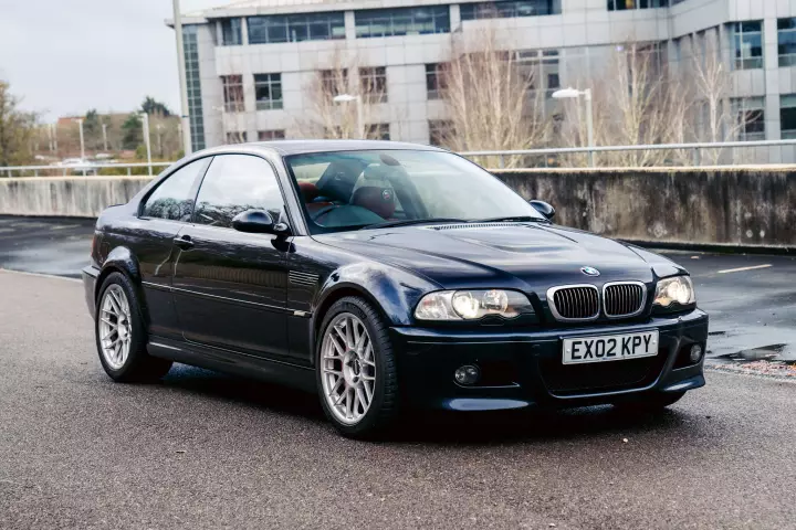 BMW M3 (E46) painted in Carbon Black