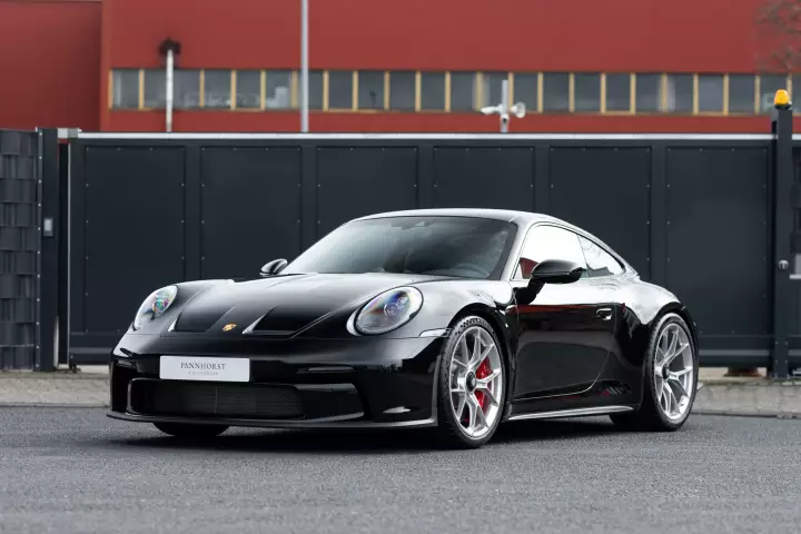 Porsche 911 GT3 Touring (992.1) painted in Black
