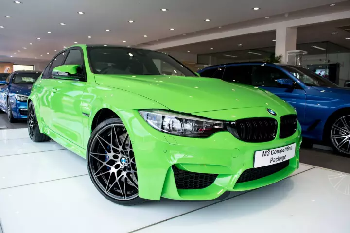 BMW M3 (F80) painted in Verde Mantis