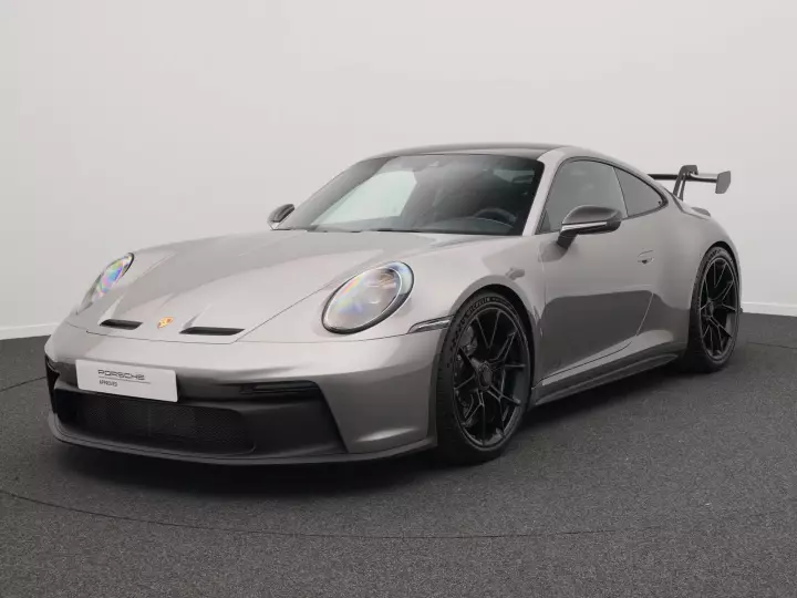 Porsche 911 GT3 (992.1) painted in Stone Grey Metallic