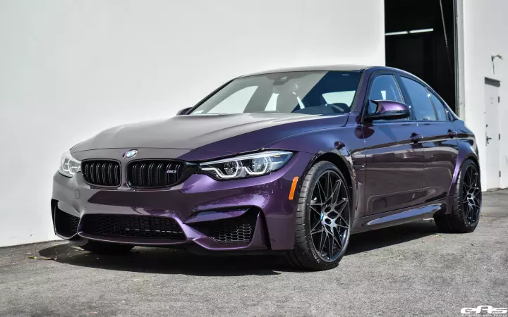 BMW M3 (F80) painted in Daytona Violet