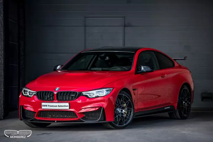 BMW M4 (F82) painted in Ferrari Red