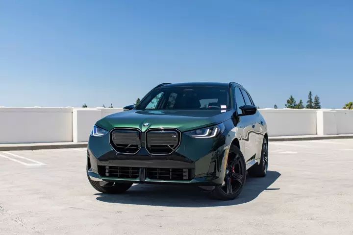 BMW X3 (G45) painted in Deep Sea Green
