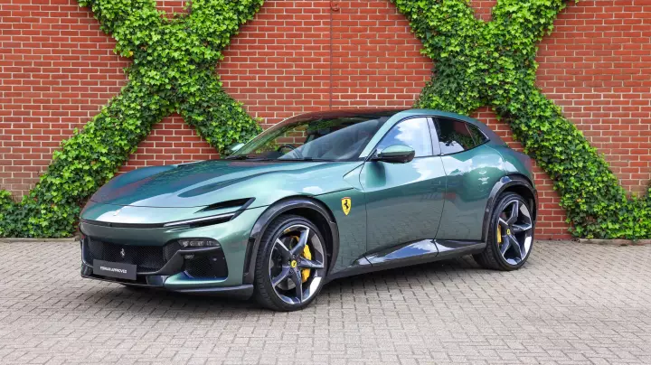 Ferrari Purosangue painted in Verde Minerale