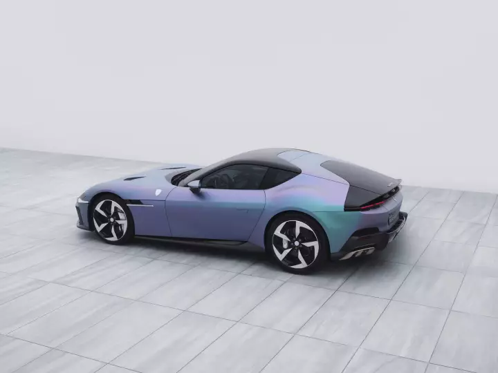 Ferrari introduces bespoke “Yoonseul” transitional paint on one-off 12Cilindri