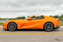 arancio-3-strati-ferrari-812-gts-38d7