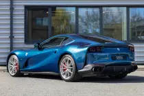 blu-abu-dhabi-ferrari-812-superfast-ab78