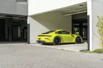 light-green-porsche-911-gt3-touring-992-2-dbc8