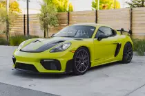 timestamped-1722032343780-2024-porsche-gt4rs-linden-green-000001