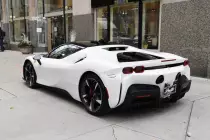 used-2021-ferrari-sf90-stradale-1701122109