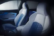 20211220-rs4avant-frostedglassblue-013-web-scaled