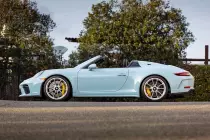 2019-porsche-911-speedster-1e6a5225-58593