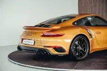 golden-yellow-metallic-porsche-911-turbo-s-exclusive-series-991-2-09e7