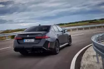p90575652-highres-the-all-new-bmw-m5-1