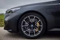 p90575716-highres-the-all-new-bmw-m5-1