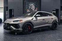 used-2023-lamborghini-urus-performante-ad-personam-grigio-antares-over-60k-in-options-1718922988