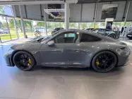 grigio-telesto-porsche-911-gt3-touring-992-2-8886