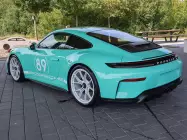 mint-green-porsche-911-gt3-touring-992-2-0631