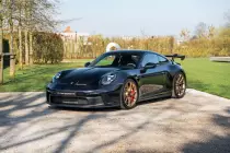 porsche-992-2503010-03