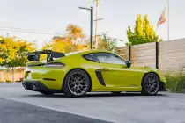 timestamped-1722032343783-2024-porsche-gt4rs-linden-green-000016