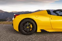 2015-ferrari-458-speciale-aperta-82