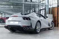 116317-980539-car-20240117-113618-autosl-ferrari-812gts-hellgrau-mobile-36