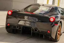 2014-ferrari-458-speciale-436a0799-03541