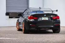 2016-bmw-m4-gts-6