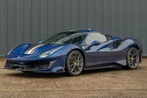 blu-tour-de-france-70-ferrari-488-pista-9181