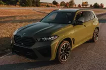 bmw-x5-m-facelift-f95-lci-urban-green-individual-usa-01