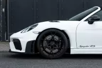 pannhorst-automobiles-porsche-718-spyder-rs-weiss-mobile-11-scaled
