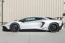 2017-lamborghini-aventador-sv-2017-lamborghini-aventador-sv-0e04b418-e767-42d9-b410-53914093e3e1-u3uhjs-scaled