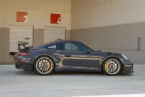 grey-black-porsche-911-gt2-rs-991-f315