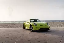 light-green-porsche-911-gt3-touring-992-2-e047