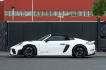 pannhorst-automobiles-porsche-718-spyder-rs-weiss-mobile-10-scaled