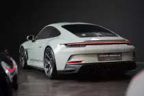 porsche-992-2405009-12
