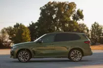 bmw-x5-m-facelift-f95-lci-urban-green-individual-usa-04