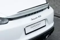 pannhorst-automobiles-porsche-718-spyder-rs-weiss-mobile-13-scaled