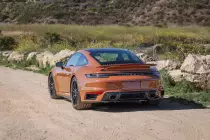 2025-porsche-911-turbo-s-coupe-d86a1872-83253