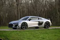 audi-r8-009-57111