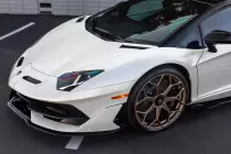 used-2020-lamborghini-aventador-svj-lp-770-4-1685842746-9