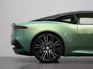 iridescent-emerald-aston-martin-dbs-superleggera-a5e4