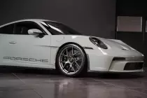 porsche-992-2405009-21